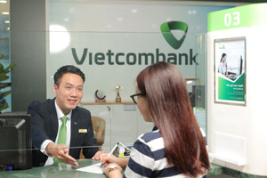 Quá nhiều khách đủ điều kiện nhận quà, Vietcombank (VCB) phải dừng một chương trình khuyến mại