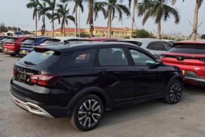 Xem trước lô xe ‘huyền thoại nước Nga' Lada vừa cập bến đến Việt Nam: Giá dự kiến chỉ 360 triệu, mẫu mã bắt mắt