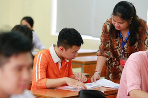 Hiệu trưởng, hiệu phó có bị cắt giảm sau khi sáp nhập cấp xã, chuyển thành chính quyền địa phương 2 cấp