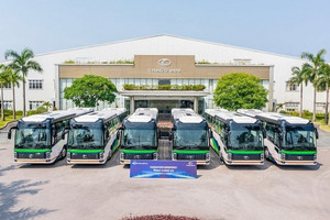 THACO của ông Trần Bá Dương vừa xuất khẩu lô xe nội địa hóa đến hơn 70%, phục vụ quốc gia 116 triệu dân