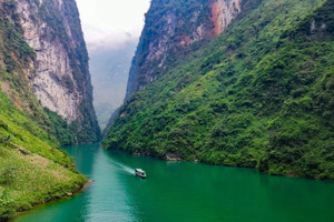 Hai viên ngọc du lịch của Việt Nam lọt top 'Điểm đến đẹp nhất thế giới'