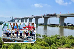 Hôm nay, chính thức hợp long cầu vượt trăm tỷ kết nối Nam Định - Ninh Bình
