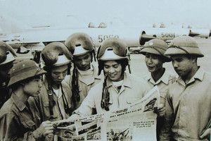 Vị tướng huyền thoại trong lịch sử Không quân nước nhà: 25 tuổi trở thành phi công Việt Nam bắn rơi nhiều máy bay nhất, vinh dự được tặng 9 huy hiệu Bác Hồ