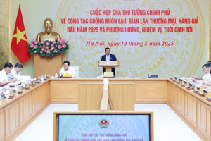 Thủ tướng: Buôn lậu, hàng giả là vấn đề lớn, phải ngăn chặn, đẩy lùi và chấm dứt