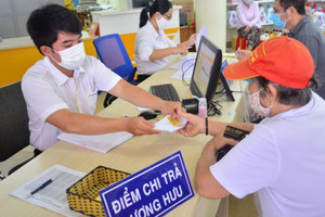 Từ 1/7/2025: 3 trường hợp sẽ bị tạm dừng lương hưu