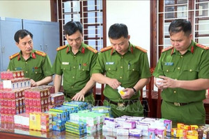 Thủ tướng: Sữa giả, thuốc giả, thực phẩm giả... phải chăng do thiếu trách nhiệm, chồng chéo, bỏ sót nhiệm vụ