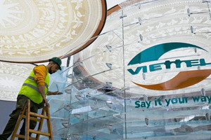 Ba lãnh đạo cấp cao tại tập đoàn có vốn hóa 8,5 tỷ USD đồng loạt xin từ nhiệm