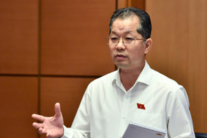 'Có cháu học tiến sĩ nước ngoài về chỉ được ký hợp đồng, giờ phải ra khỏi hệ thống'