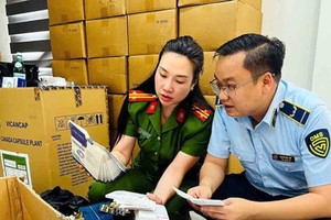 Một dược sĩ ở Hà Nội sản xuất hơn 100 tấn thực phẩm chức năng, thiết bị y tế giả