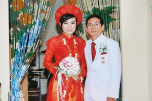 Đại gia U90 ở Việt Nam từng 2 lần ‘vào tù ra tội’ vẫn có nghìn tỷ trong tay, 74 tuổi lấy vợ thứ sáu, sắm giường cưới 6 tỷ