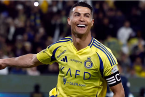 Kiếm tiền đỉnh cao nhưng Ronaldo sắp giải nghệ ở tuổi 40?