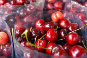 Giá 600.000 đồng/kg, một loại cherry Trung Quốc đang hạ knock-out đối thủ Mỹ - Úc