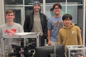 4 sinh viên Mỹ vượt mặt cả tập đoàn Mitsubishi, tạo ra robot giải Rubik nhanh nhất lịch sử chỉ 0,103 giây