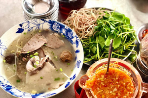 Từng bị đánh giá tệ nhất, món ăn Việt này bất ngờ lọt top 3 món cháo ngon nhất châu Á