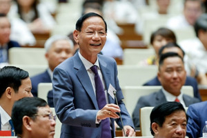 Đứng trước Thủ tướng, doanh nhân Vũ Văn Tiền ví Nghị quyết 68 như 'nắng hạn gặp mưa rào' với kinh tế tư nhân