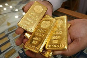 Không cần mỏ vàng: Người Mỹ kiếm tiền từ chính hộp trang sức của mình