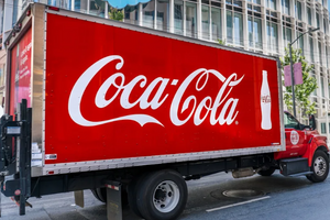 Coca-Cola đóng cửa nhà máy 31 năm tuổi, bị chỉ trích vì thải ra đại dương 602 triệu kg rác thải nhựa mỗi năm