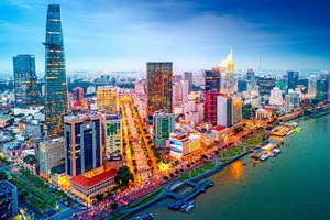 Việt Nam sẽ xây một trung tâm tài chính quốc tế hoạt động ở hai địa phương khác nhau