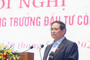 Thủ tướng: Đánh giá lại cán bộ tại những nơi giải ngân công chậm