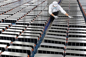 Cáo buộc Trung Quốc trợ cấp tới 721%, Mỹ sẽ áp thuế chống phá giá lên một mặt hàng thiết yếu với ngành xe điện