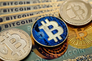 Giá Bitcoin phá đỉnh lịch sử 110.000 USD, chuyện gì đang xảy ra?