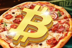 Ngày này 15 năm trước, chỉ từ giao dịch đặt mua 2 chiếc pizza, một người đàn ông đã làm nên lịch sử
