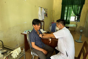 Tin vui: Sẽ chia phụ cấp theo nghề cho cán bộ, viên chức tại các cơ sở y tế, tối đa 70%