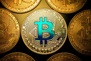 Bitcoin vượt mốc 110.000 USD, lập kỷ lục chưa từng có trong lịch sử