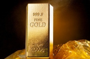 Giá vàng vừa chạm đỉnh hai tuần đã lao dốc: Chuyện gì đang diễn ra?