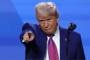 Ông Trump dọa áp thuế 50% với hàng hóa EU từ ngày 1/6