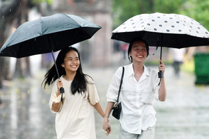 Dự báo thời tiết 25/5/2025: Không khí lạnh tràn khắp miền Bắc, Nam Bộ mưa xối xả