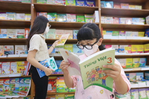 Nhà xuất bản Giáo dục lãi kỷ lục, có hay không việc độc quyền xuất bản sách giáo khoa?