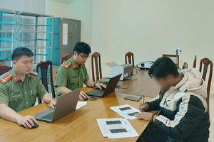Triệu tập cựu nhân viên ngân hàng Hoàng Văn Phúc sinh năm 1997