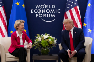 Nóng: Ông Trump tuyên bố hoãn đánh thuế 50% đối với EU đến ngày 9/7