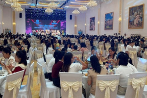 Một doanh nghiệp chi 5,2 tỷ đồng mời 13.000 công nhân ăn tiệc như khách VIP tại Thanh Hóa