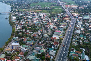 Bộ Chính trị ấn định hạn chót sắp xếp bộ máy cấp xã và cấp tỉnh
