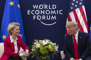 Chiến thuật 'gây bão để đàm phán' của ông Donald Trump