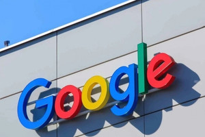 Google tổng tấn công lĩnh vực AI nhằm giữ vững "mỏ vàng" quảng cáo 198 tỷ USD