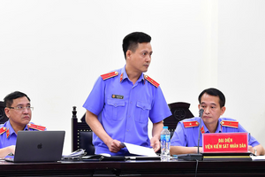 Đề nghị án nghiêm khắc với cựu Phó Vụ trưởng gợi ý doanh nghiệp hối lộ 14,2 tỷ