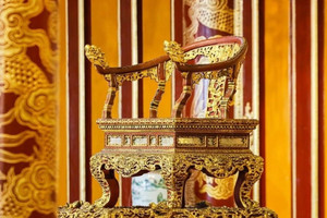 Thành lập Hội đồng quốc gia để phục hồi nguyên trạng ngai vàng triều Nguyễn
