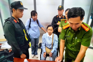 Bắt khẩn cấp Phan Thị Mai Hương và Nguyễn Thị Thu Hồng