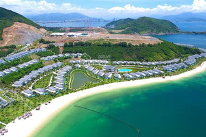Hòn đảo sắp đấu giá 2 khu phức hợp gần 200ha: Nằm trên vịnh biển đẹp bậc nhất cả nước, sở hữu tuyến cáp treo vượt biển đầu tiên của Việt Nam