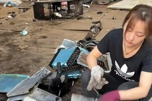 Nữ bác sĩ đạt tự do tài chính nhờ... buôn đồng nát