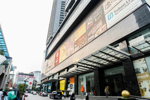 Công an đình chỉ hoạt động, tháp đôi cao thứ 4 Hà Nội chưa trả sổ hồng cho cư dân vẫn ngang nhiên vận hành