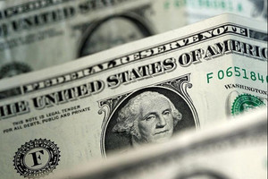 Đồng USD lao dốc 5 tháng liên tiếp giữa bất ổn thương mại thời Trump