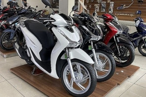 Người Việt dè chừng kiểm định khí thải, các đại lý xe máy có động thái khiến thị trường 'nhảy múa'