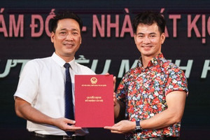 Nam NSƯT kế nhiệm Xuân Bắc làm Giám đốc Nhà hát Kịch Việt Nam: Bị ‘ghét cay ghét đắng’ vì 1 vai diễn, từng góp mặt trong loạt phim truyền hình đình đám