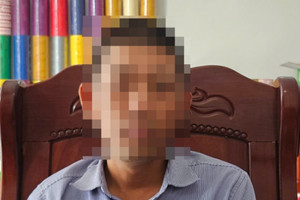 Người tố Công ty C.P. Việt Nam bán thịt heo bẩn kể chuyện bị kẻ lạ 'chém' hụt trong đêm