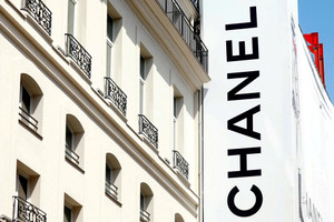 Hãy tư duy 50 năm chứ không phải 5 năm: Không đi thuê cửa hàng, Chanel âm thầm ôm đất vàng, xây dựng đế chế bất động sản trải khắp toàn cầu