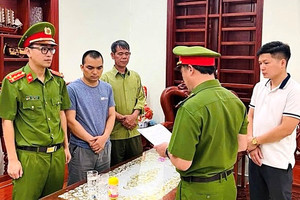 Khám xét nơi ở, bắt Giám đốc Lê Thế Hải